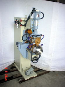 不銹鋼壺滾焊機(jī)規(guī)格型號(hào)及價(jià)格 調(diào)制切斷機(jī) 修邊機(jī) 彎框機(jī) 冷軋壓扁成型機(jī)