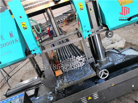 鋼筋籠盤絲機(jī)對比滾焊機(jī)昭通市報道